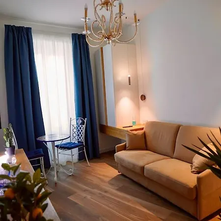 住宿加早餐酒店 Aquamar 克罗托内